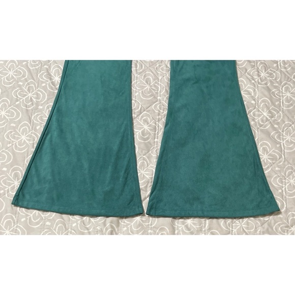 NWT SO High Rise Pull-On Flare Pants Style# JG14J003RS Size Large - Picture 4 of 7